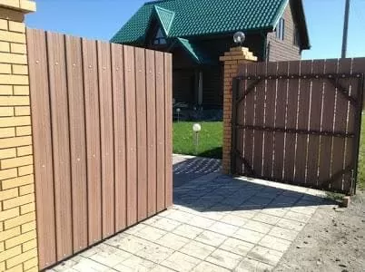 Фотогалерея огорож та парканів